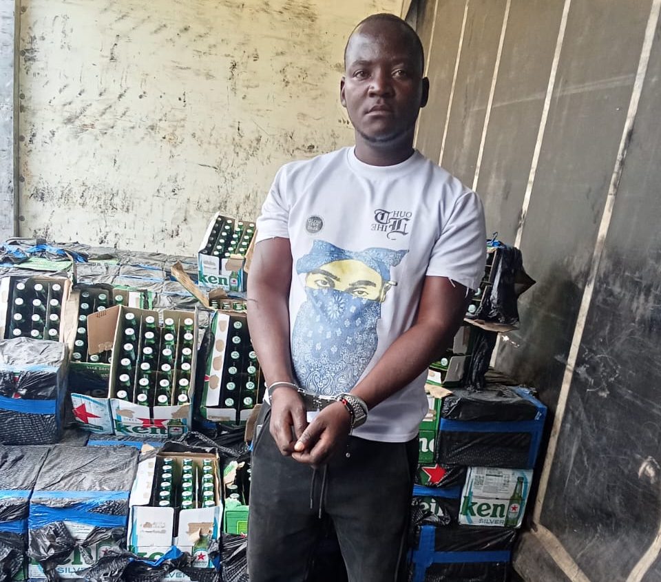 Police recover contraband of smuggled alcohol 