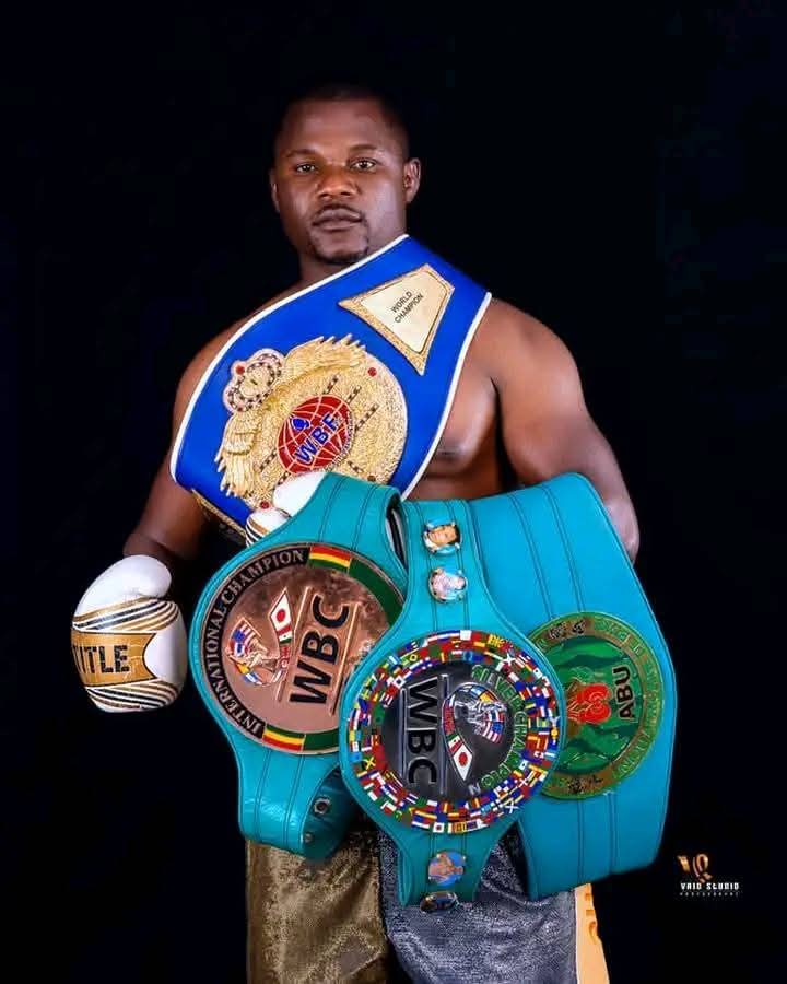 Chivayo splashes cars, cash on boxing icons Manyuchi and Zvenyika