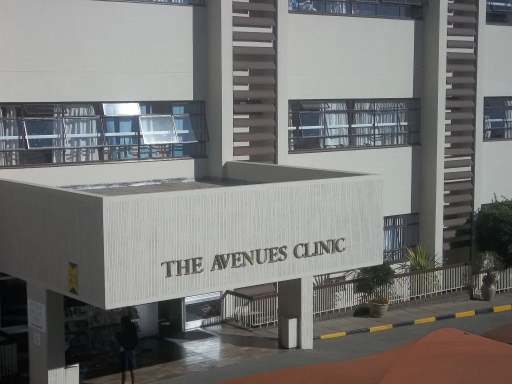 Family loses US$520,000 lawsuit against Avenues Clinic over banker’s fatal fall