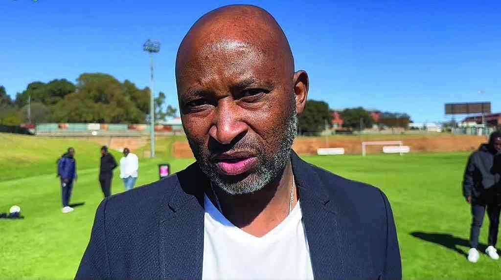 Peter Ndlovu replaces Mapeza as new Scottland FC coach