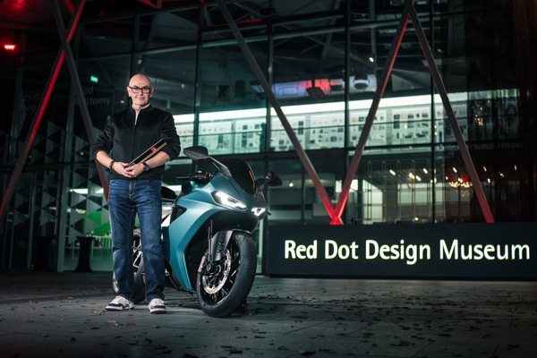 Simon Skinner, Head of Design at Norton Motorcycles: Norton Manx R wins Red Dot Best of the Best for design excellence
