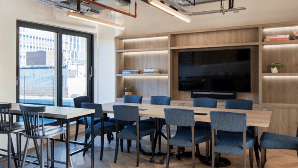 10-12, Alie Street - Business Cube
