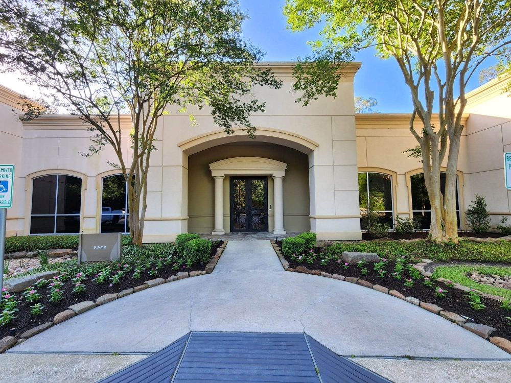 1095 Evergreen Circle