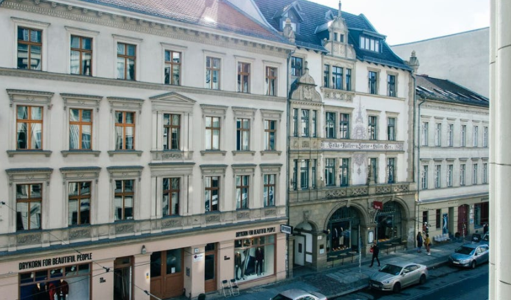 Neue Schonhauserstrasse 3-5 - WeWork