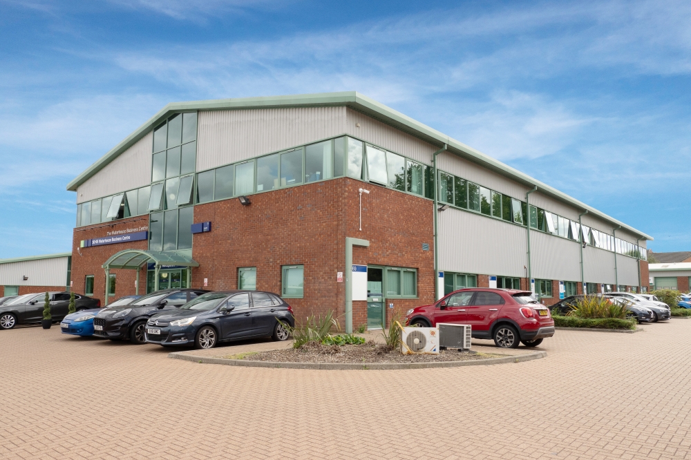 2 Cromar Way - Capital Space