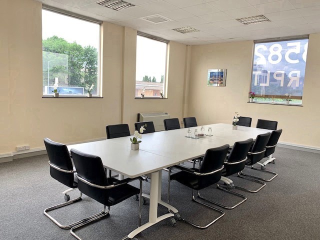 981 Great West Road - LRP