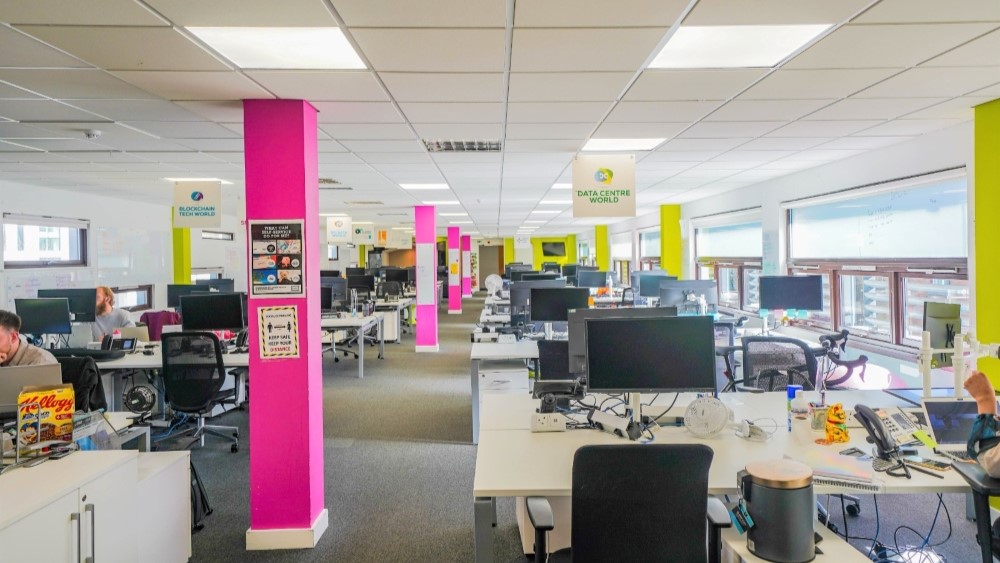 Exhibition House - Cygnet, Properties & Leisure