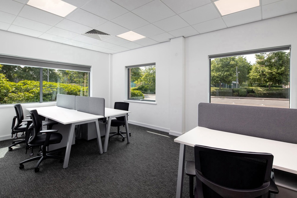 2530 Aztec West - Chadwick Business Centres Limited