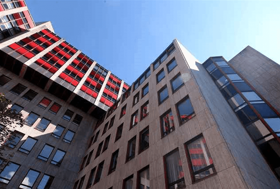 4/V - Buro Artiv