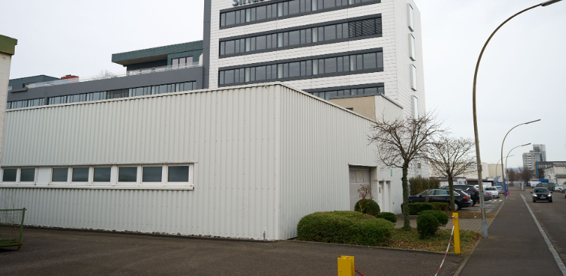 Carl-Zeiss-Straße 5 - Sirius