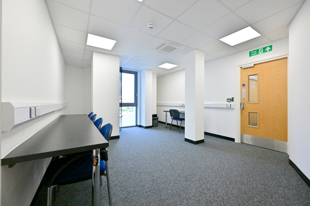 893 Great West Road - Access Self Storage
