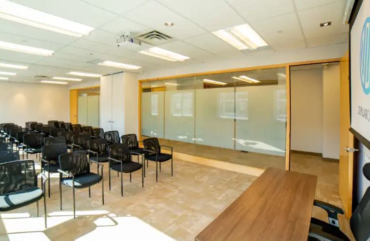 231 Oak Park Boulevard, Suite 301 - Zemlar Offices