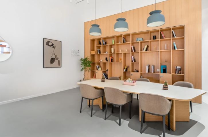 1 Sasbérc út - IWG (Regus)