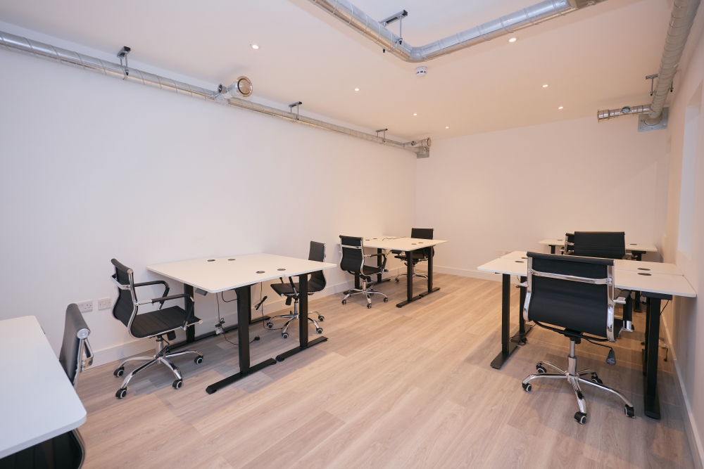Theobald Street - Varis Workspaces Ltd