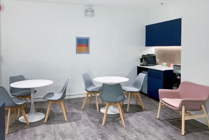 SV City Tower - IWG (Regus)