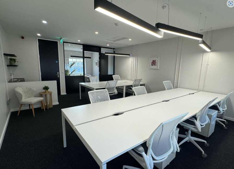 21 Holles Street - Clearspace