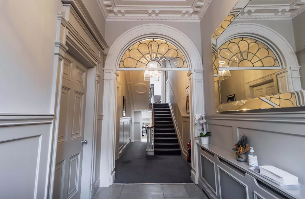 8 Herbert Street - Clearspace