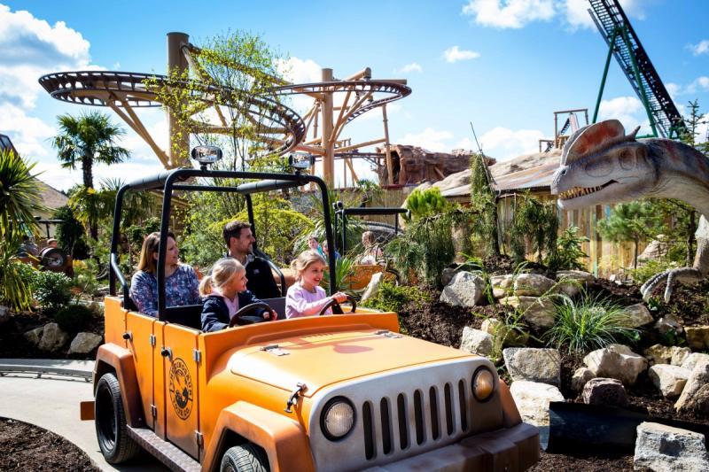 Have an ROARsome Easter at Paultons Park this holiday