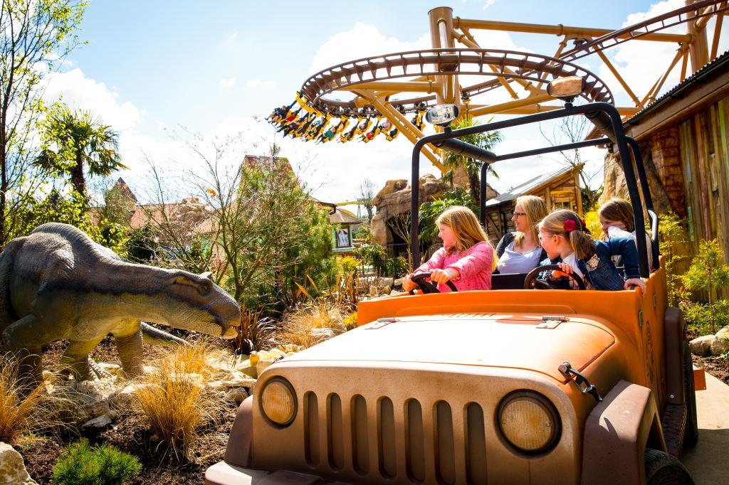 9 Fantastic Rides and Attractions for Children under 1 metre!