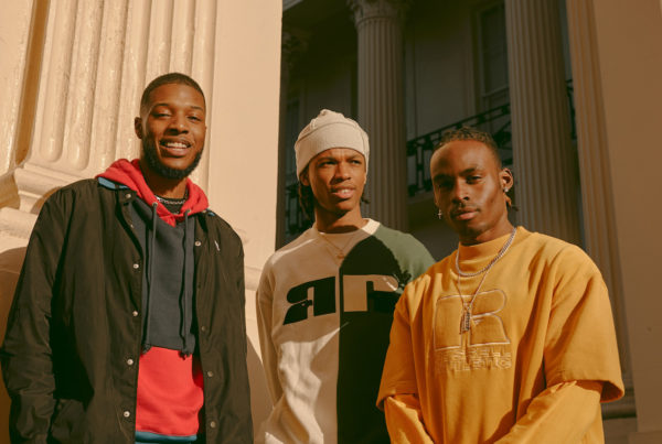 ollie_ali_pause_russell_athletic_ 2