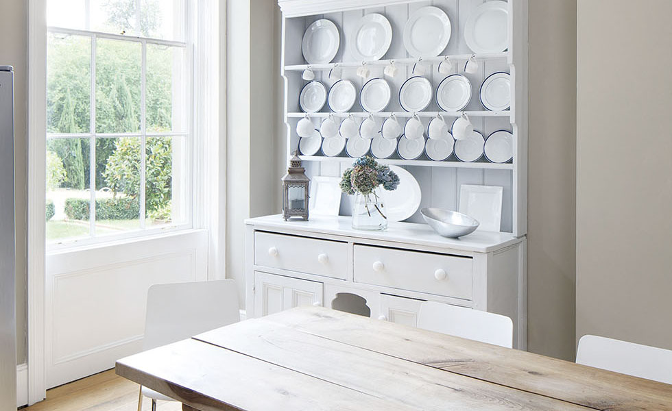 How to choose paint Period Living