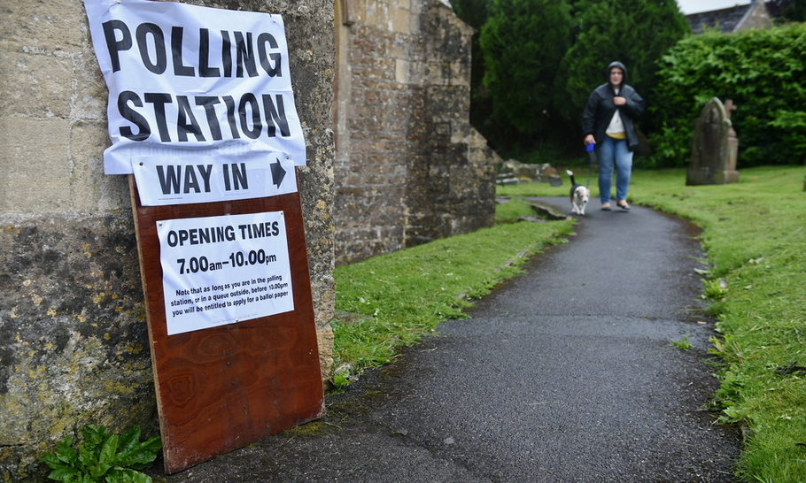 If Boris loses a vote of confidence, what would — and should — happen?