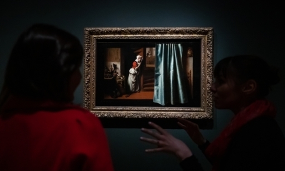 Nicolaes Maes, master of the interior