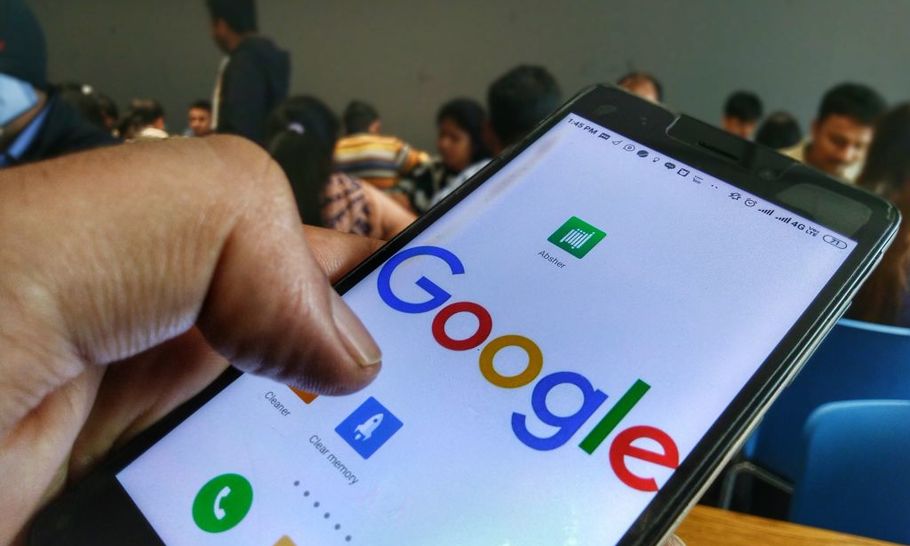 There's an app that stops Saudi women leaving abusive relationships. And nothing is being done about it.