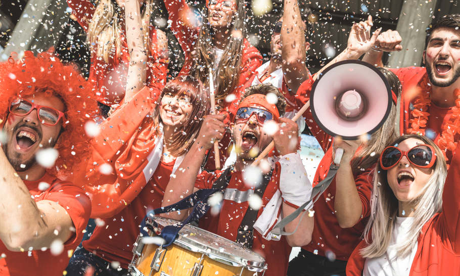 The power and the glory of crowds