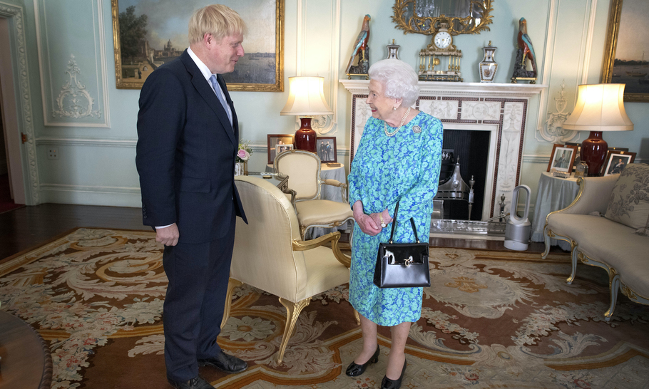 Boris Johnson and the Queen: an audience