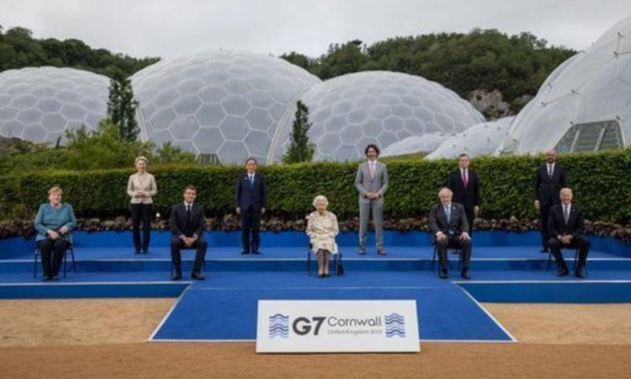 At the G7, the Queen stole the show — but the politicians must try harder