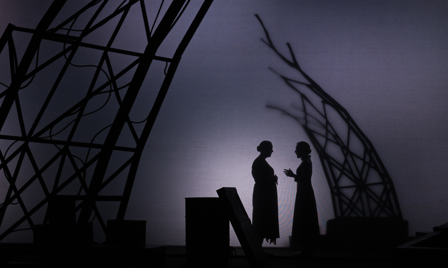 Verdi’s ‘Macbeth’ comes alive in the Cotswolds