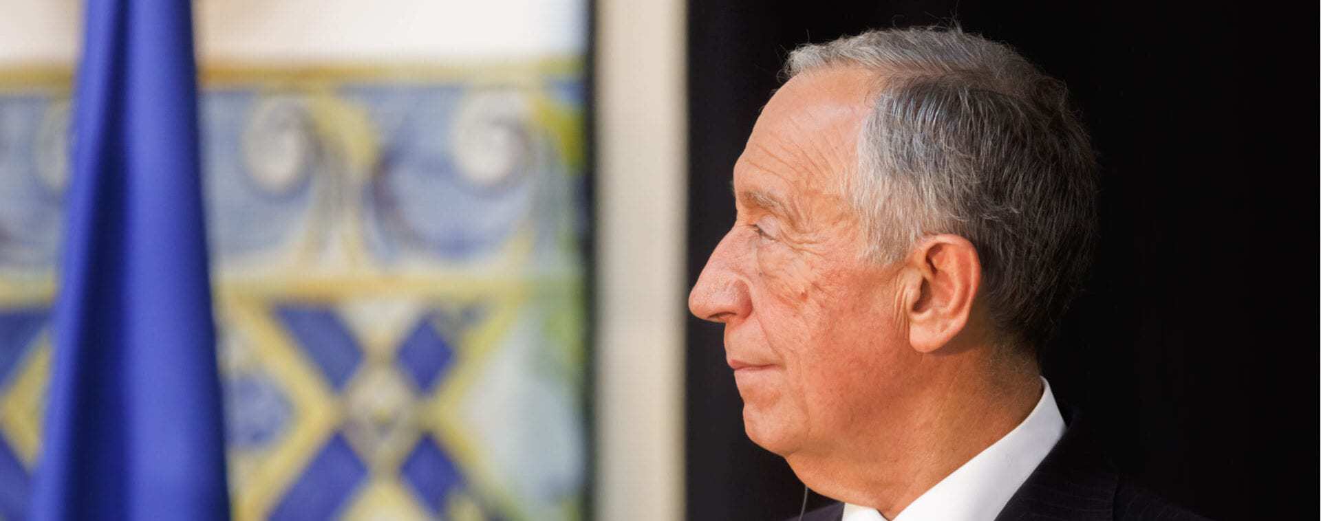 Presidente%20da%20Rep%C3%BAblica%20condecora%20esta%20tarde%20o%20jesu%C3%ADta%20%20portugu%C3%AAs%20P.%20Nuno%20da%20Silva%20Gon%C3%A7alves%2C%20s.j