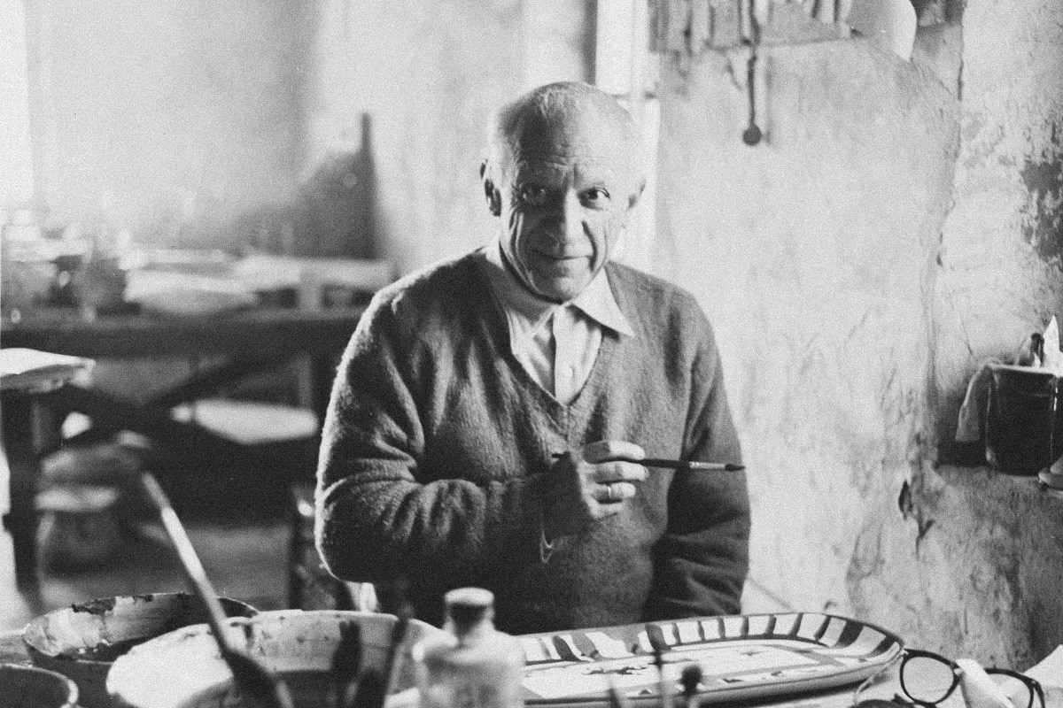 Edward%20Quinn%20Portrait%20of%20Pablo%20Picasso%20Vallaurius%2C%20France%20-%20March%2023rd%201953%20%C2%A9%20Succession%20Picasso%202019