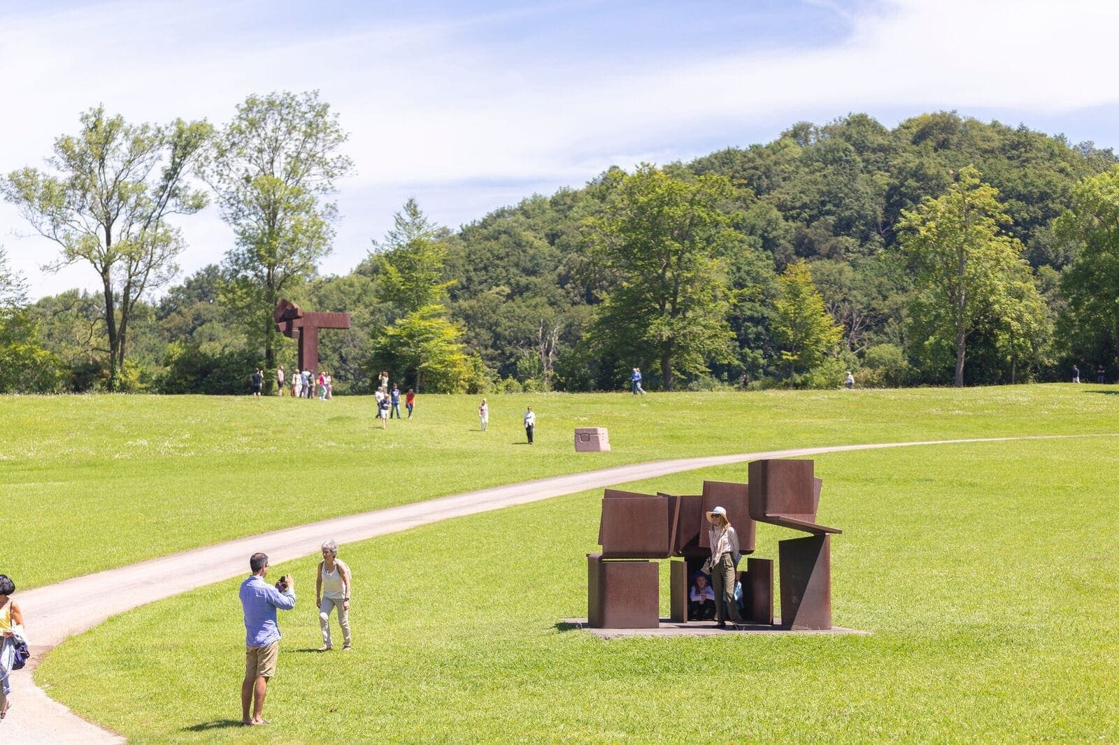 Exterior%20Chillida%20Leku%20%C2%A9Sucesi%C3%B3n%20Chillida%20y%20Hauser%20%26%20Wirth..%20Fotografia%20de%20Mikel%20Childa