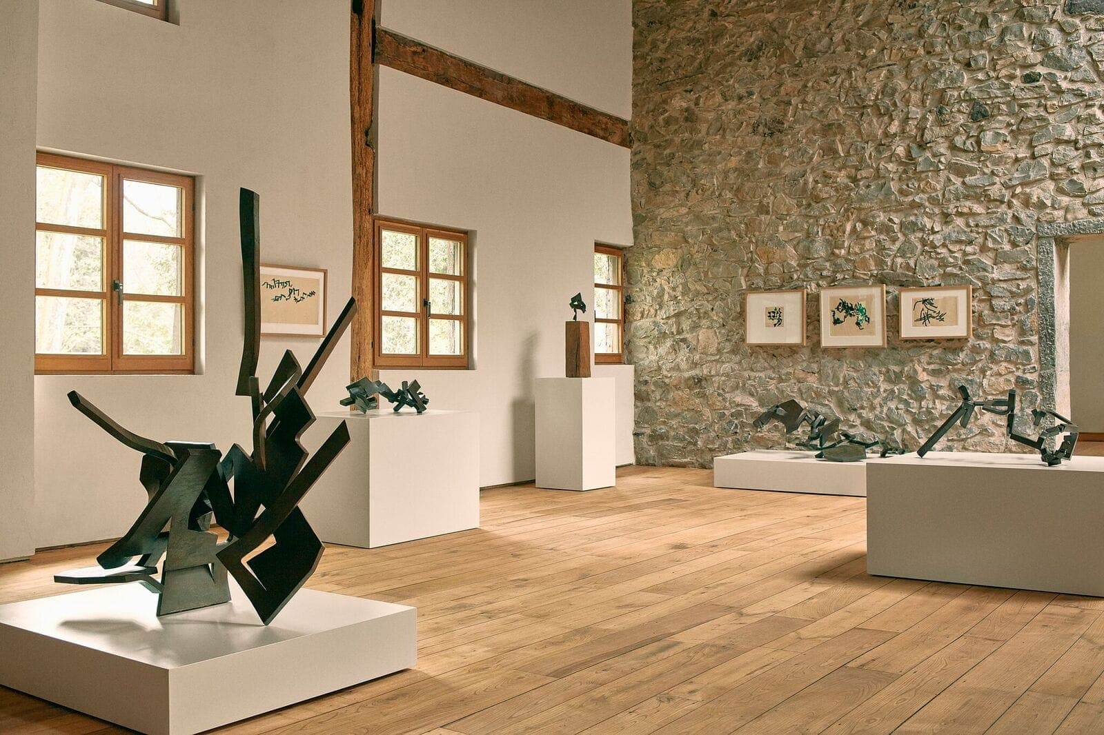 Exposi%C3%A7%C3%A3o%20Chillida-Leku%20%C2%A9Zabalaga%20Leku.%20San%20Sebasti%C3%A1n%2C%20VEGAP%2C%202019.%20Sucesi%C3%B3n%20Chillida%20y%20Hauser%20%26%20Wirth.%20Fotografia%20de%20IGonzalo%20Machado