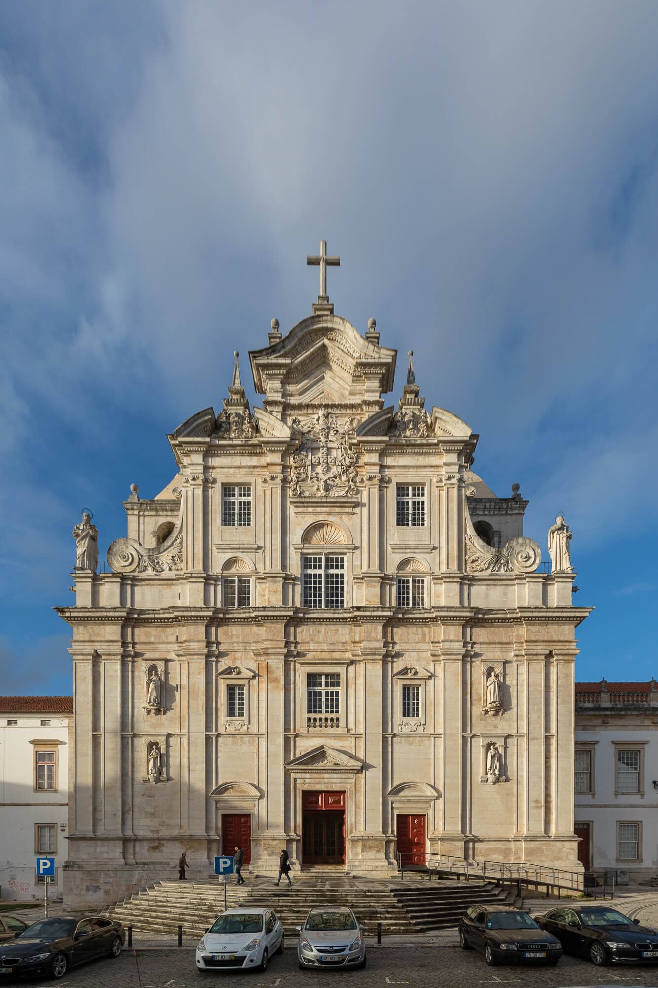 S%C3%A9%20Nova%2C%20Coimbra.%20Em%20coimbra%20os%20jesu%C3%ADtas%20foram%20chamados%20de%20%22ap%C3%B3stolos%22.%20Fotografia%20de%20Jo%C3%A3o%20Ferrand%2FCompanhia%20de%20Jesus.