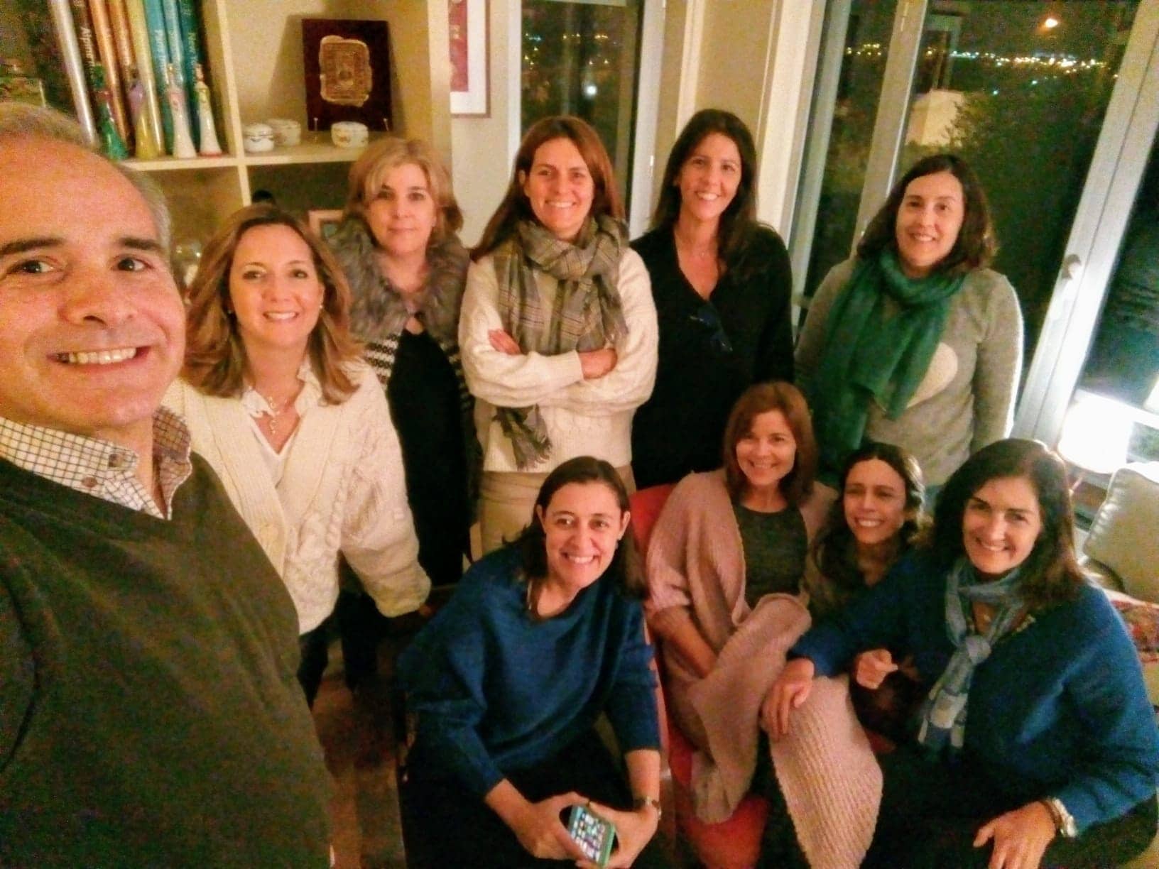 Grupo%20CVX%2C%20ainda%20sem%20nome%2C%20de%20Alexandra%20Morgan%20Costa%20(terceira%20em%20baixo%2C%20a%20contar%20da%20direita)
