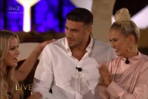 Molly-Mae Hague praised for brilliant gesture following Caroline Flack’s death