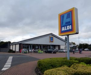 Aldi is launching a new rattan tiki garden bar for £100 cheaper than Asda