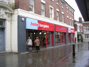 Home Bargains to close Boxing Day and give staff two weeks’ pay as a ‘Christmas bonus’