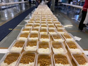 Sikh community delivers hundreds of hot meals to lorry drivers stranded in Kent