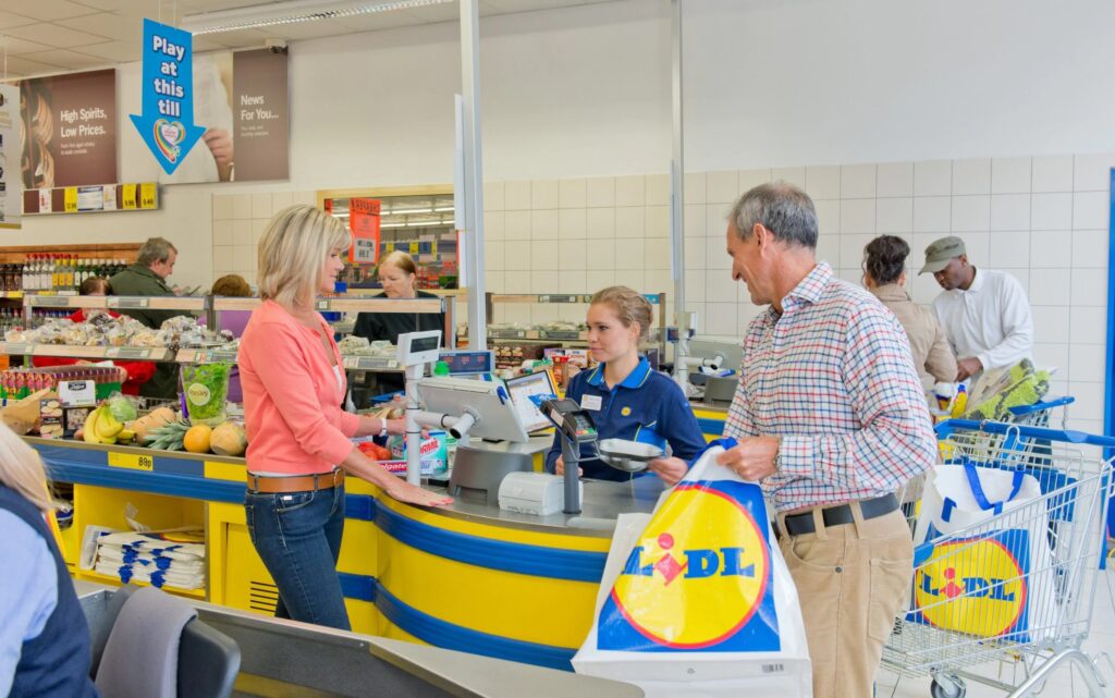 Lidl to give frontline staff a £200 'thank you' bonus for their hard