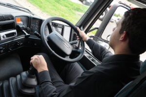 Tesco offers lorry drivers £1,000 joining bonus amid HGV crisis