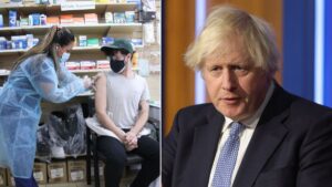 Government discussing ‘Plans D and E’ in bid to tackle Omicron variant