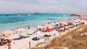 UK tourists will have to pay to visit Europe next year under new visa rules