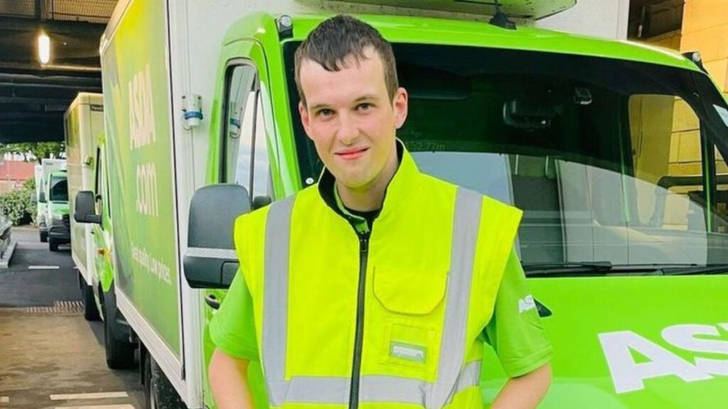 Asda delivery driver praised for response to finding customer sitting