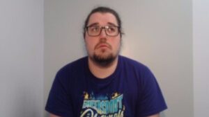 Former cheerleading coach jailed for abusing three girls