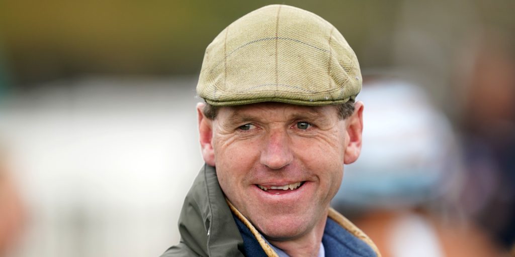 Delight for Snowden, as You Wear It Well powers home at Sandown Racing365