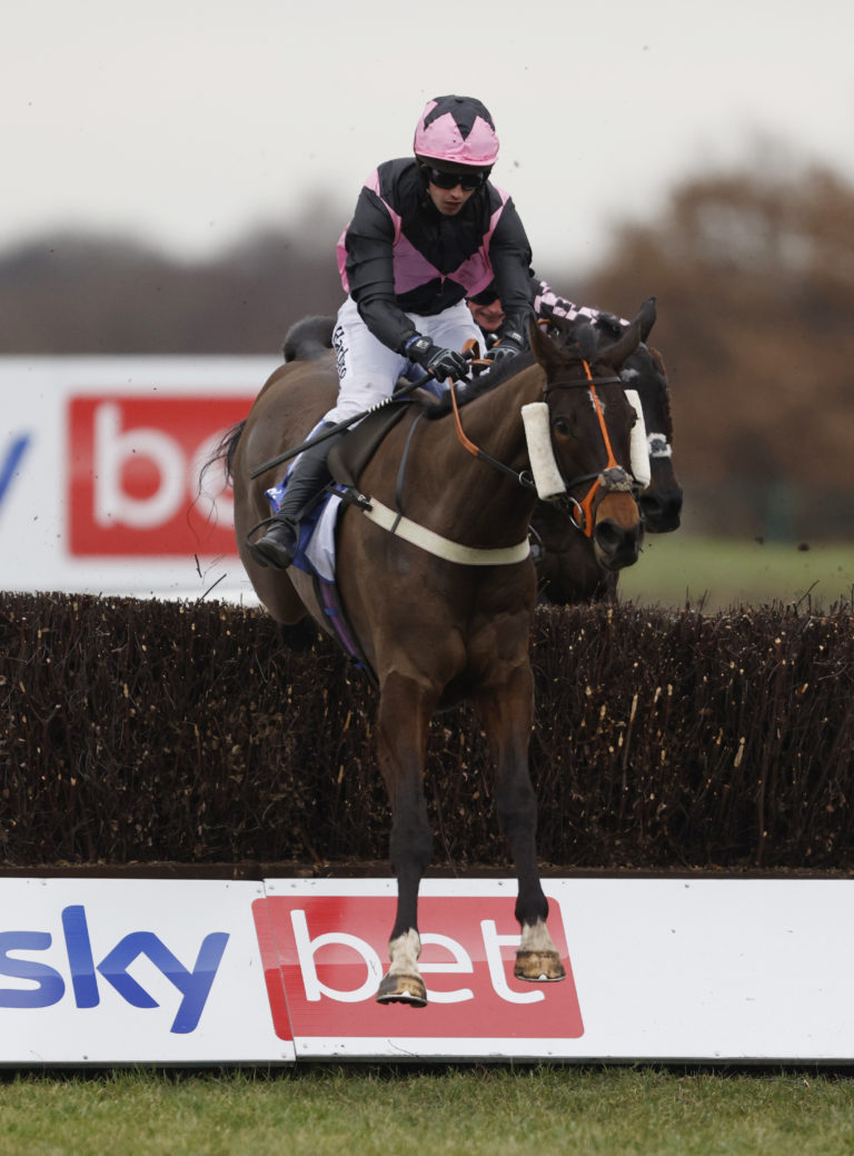 Cooper's Cross winning the Sky Bet Chase
